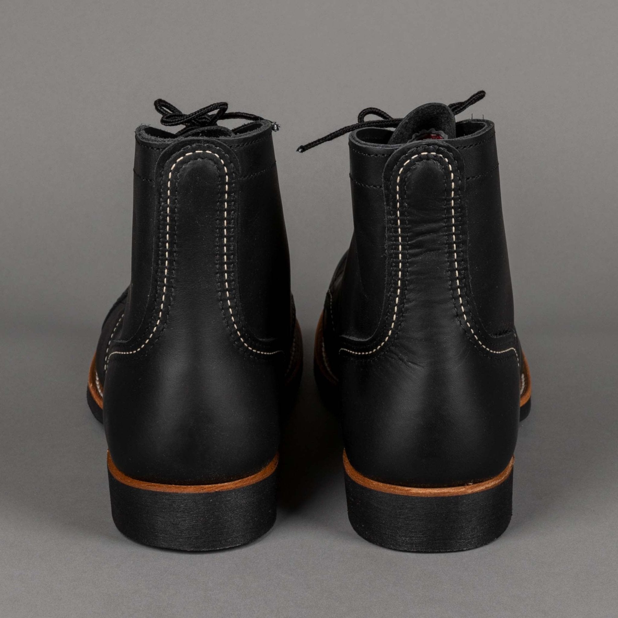 Red Wing ShoesIron Ranger 8084 Black Harness Chaussures pour hommesChaussures British Parts Lucerne