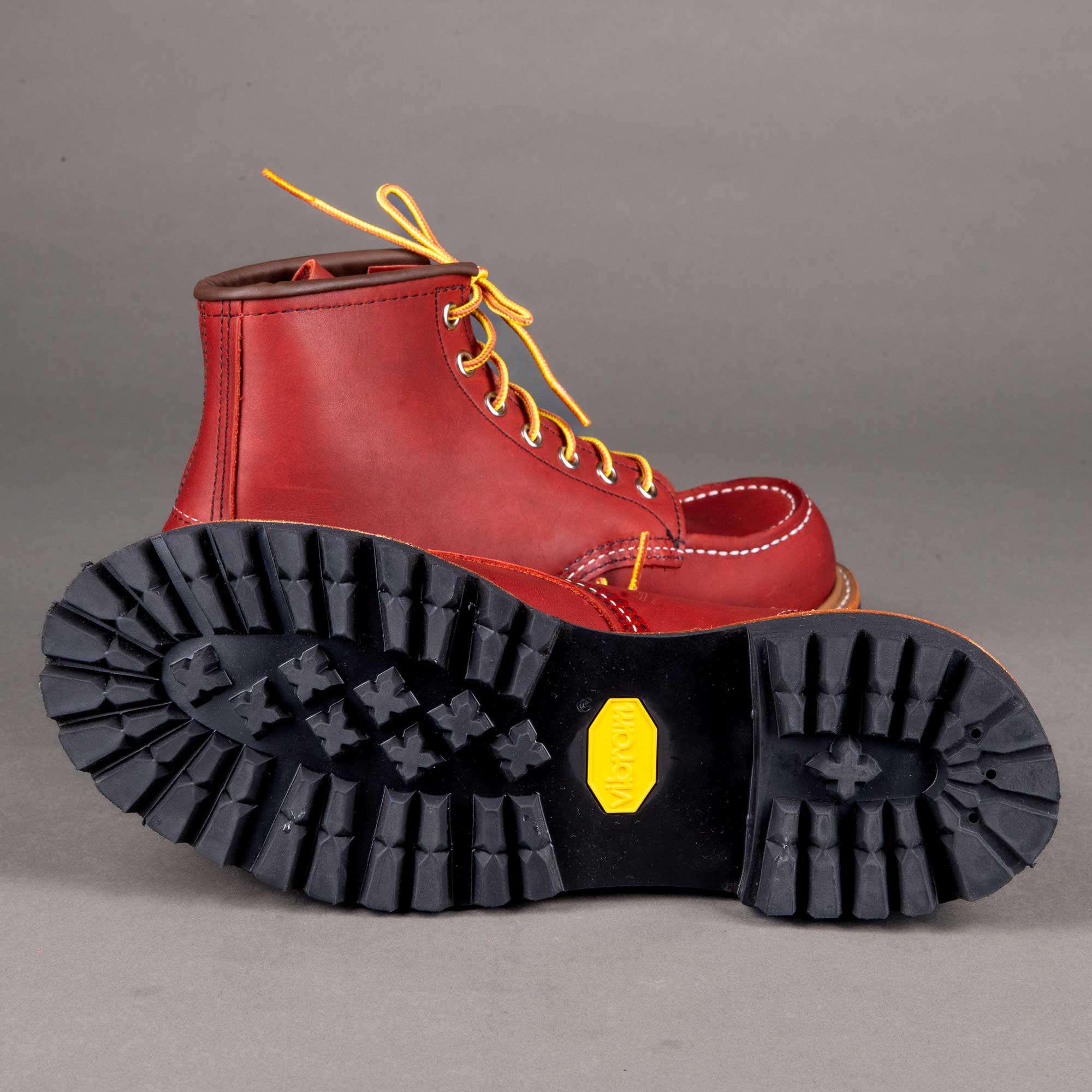 Red Wing ShoesNorway Moc 8209 Chaussures pour hommesBritish Parts Luzern