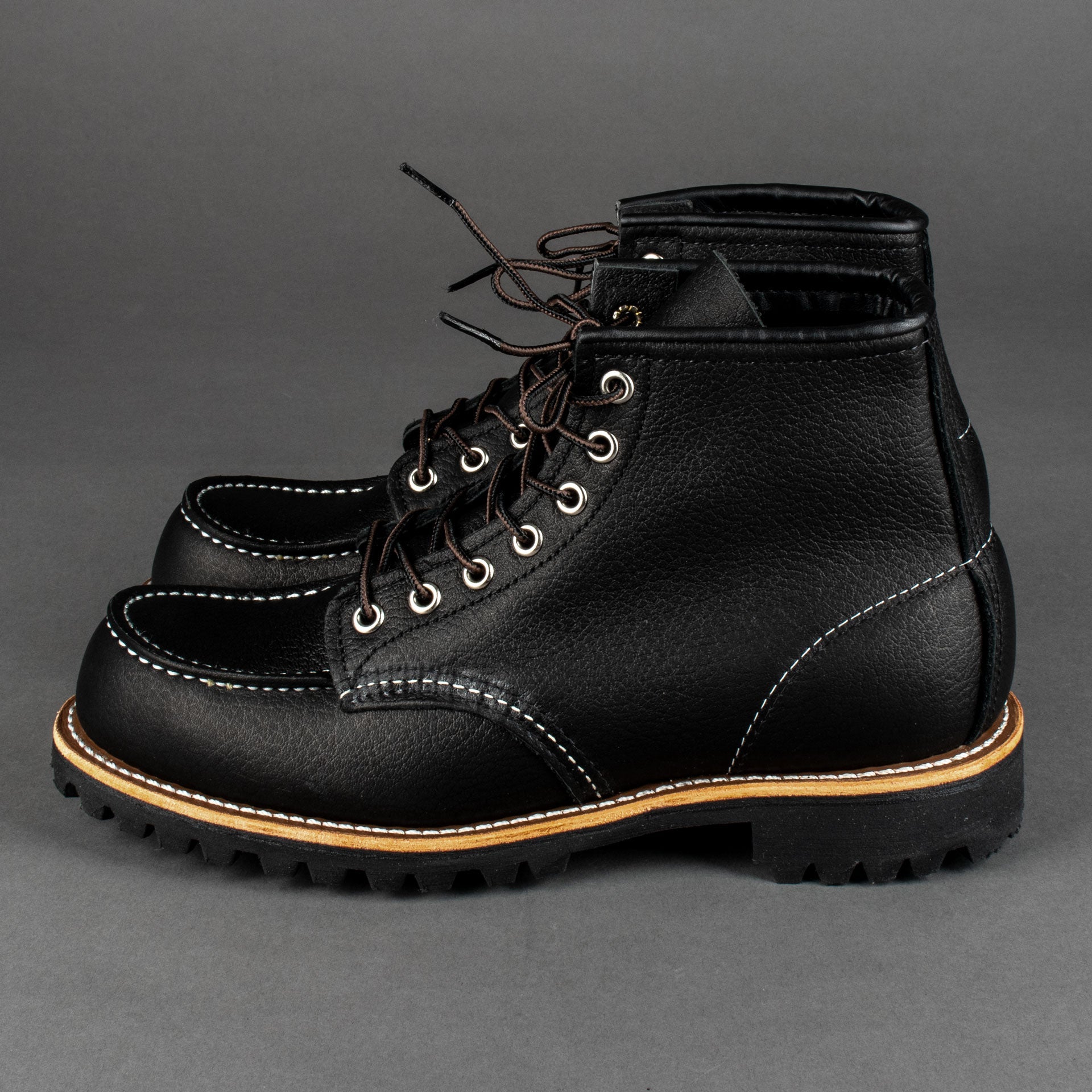 Red Wing ShoesRoughneck 2949 Black Oil Slick Leather Chaussures pour hommesChaussuresBritish Parts Luzern