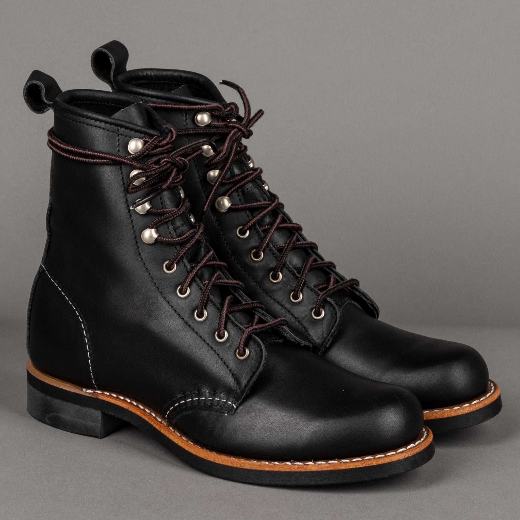 Red Wing ShoesSilversmith 3361 Black Boundary Chaussures pour femmesChaussures British Parts Lucerne