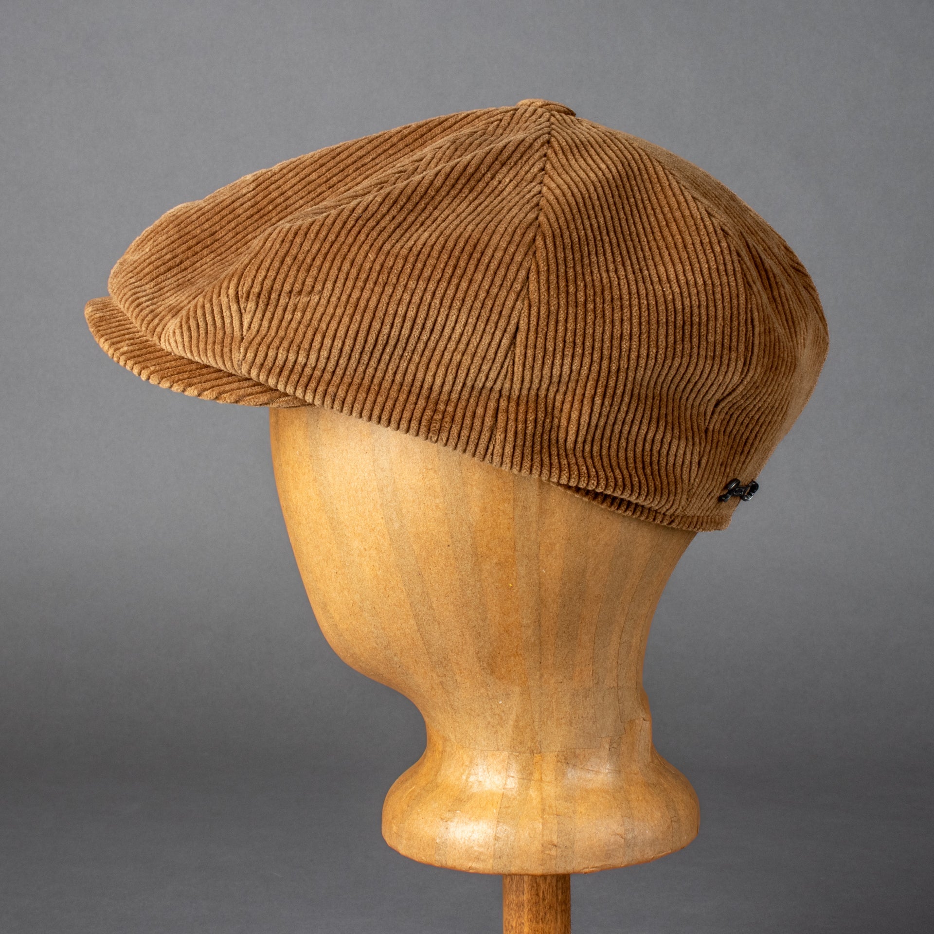 Stetson8 - Panel casquette à visière Cordon Garage Theme - AlmondCasquetteBritish Parts Luzern