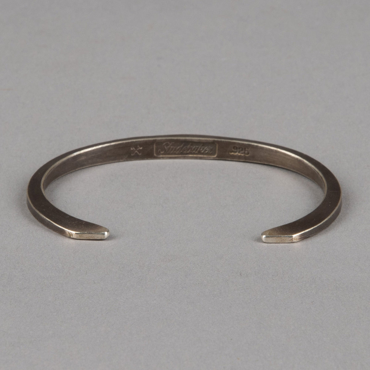 Studebaker Metals "Hawk" Cuff - Bracelet en argentBritish Parts Luzern