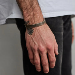 Studebaker Metals "Thompson" Cuff - Bracelet en laitonBritish Parts Luzern