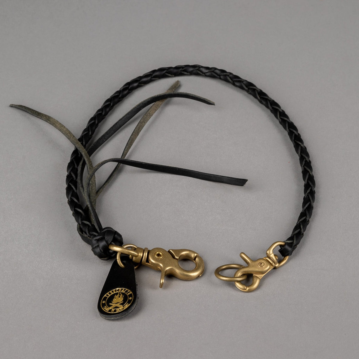 TexucraftsPortefeuille tressé en noirWalletchainBritish Parts Luzern